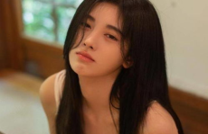 纯欲伊,探索欲望与美的完美融合