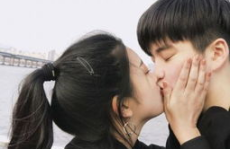 qq头像情侣真人,甜蜜瞬间，定格爱情美好瞬间